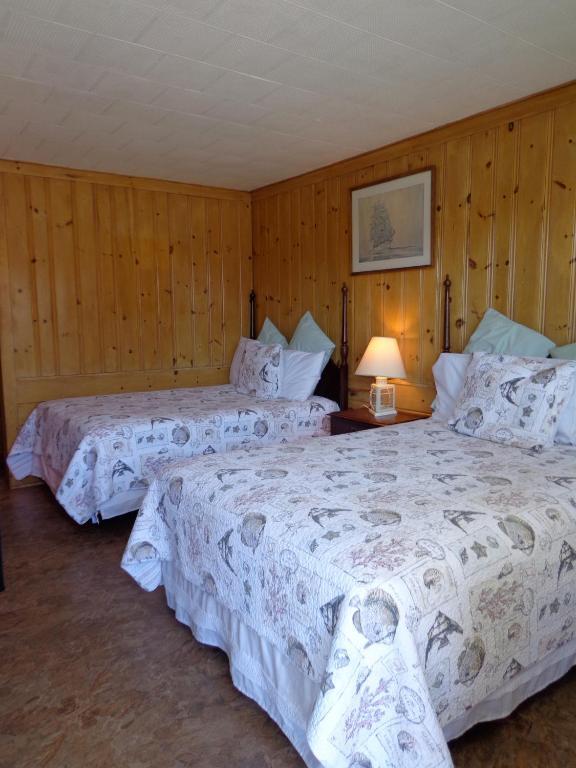Town & Beach Motel Falmouth Bagian luar foto
